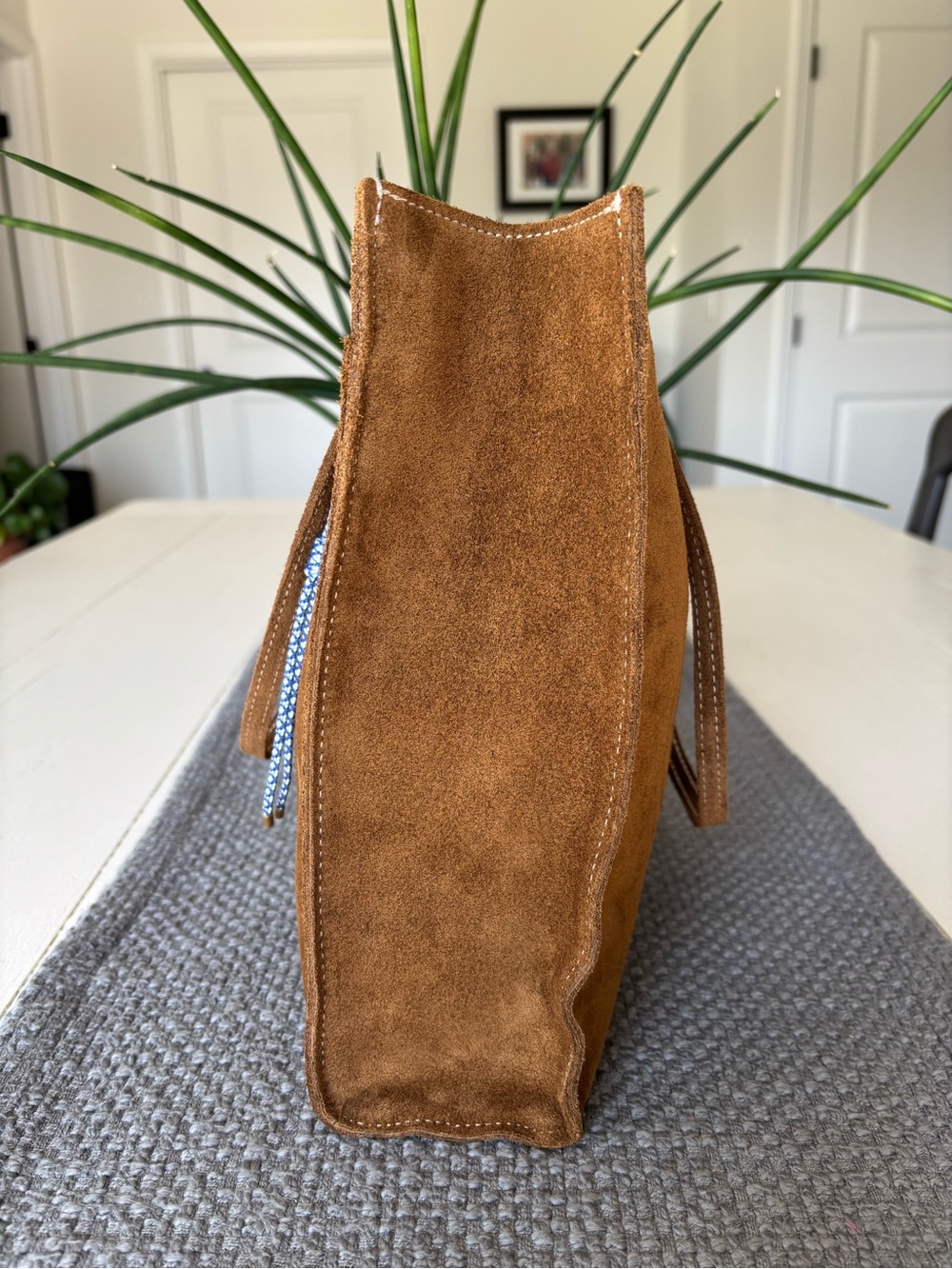 Parker Thatch Magazine Tote in Desert Sand (Suede) - Picture 4 of 11
